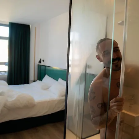 Axel - Adults Only Hotel