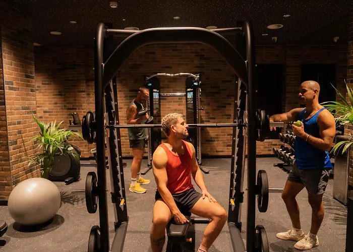 فندق Axel - Adults Only 4*