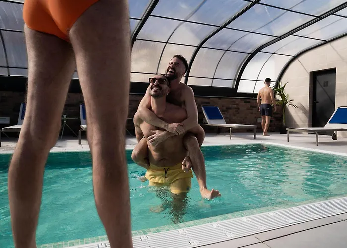 Axel - Adults Only Otel 4*